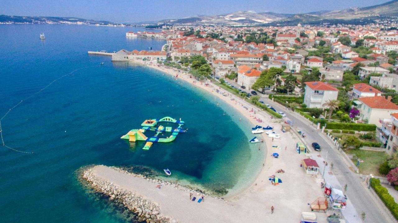 Honey Apartment Kastela Luaran gambar