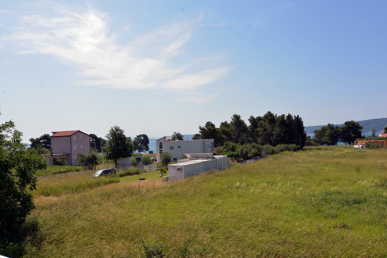 Honey Apartment Kastela Luaran gambar