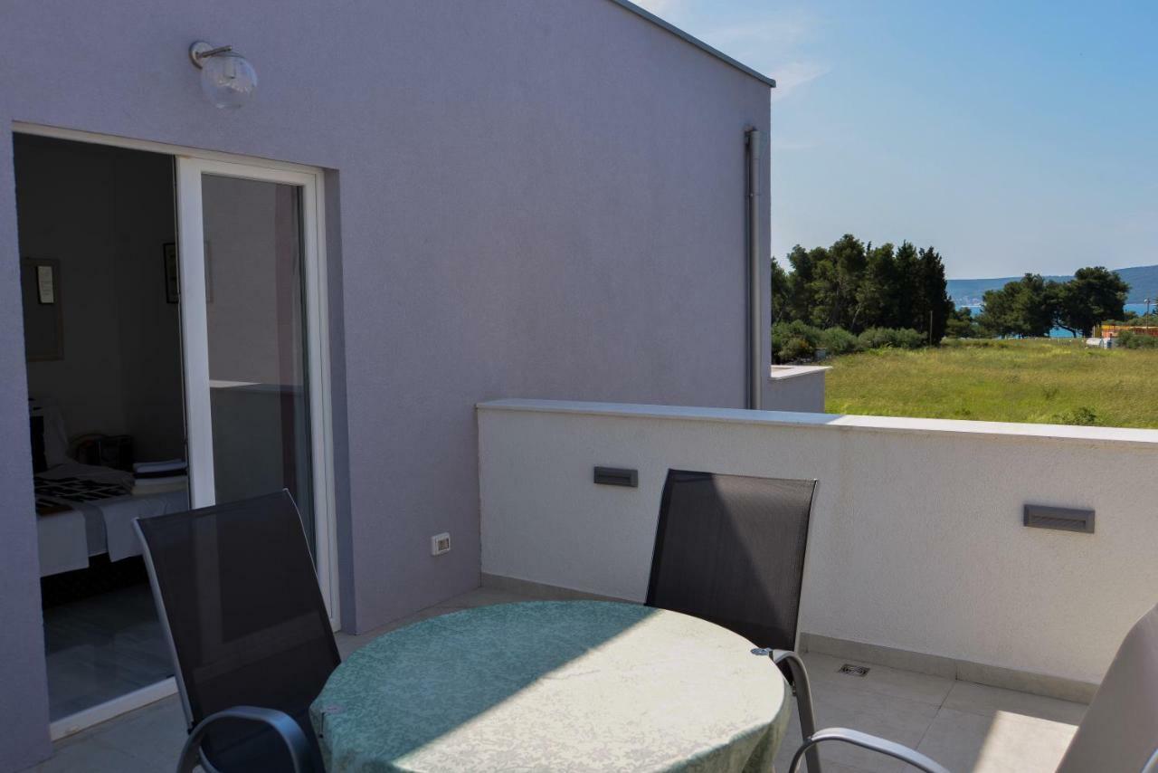 Honey Apartment Kastela Luaran gambar